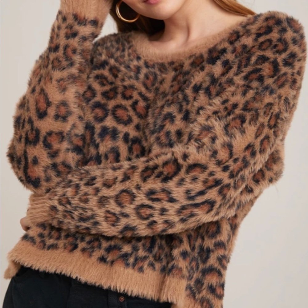 NWOT Bella Dahl cropped leopard sweater size small